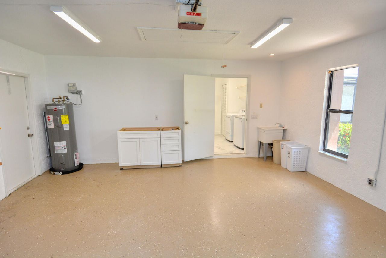 943 SE Browning Avenue, Port Saint Lucie, FL 34983 Photo