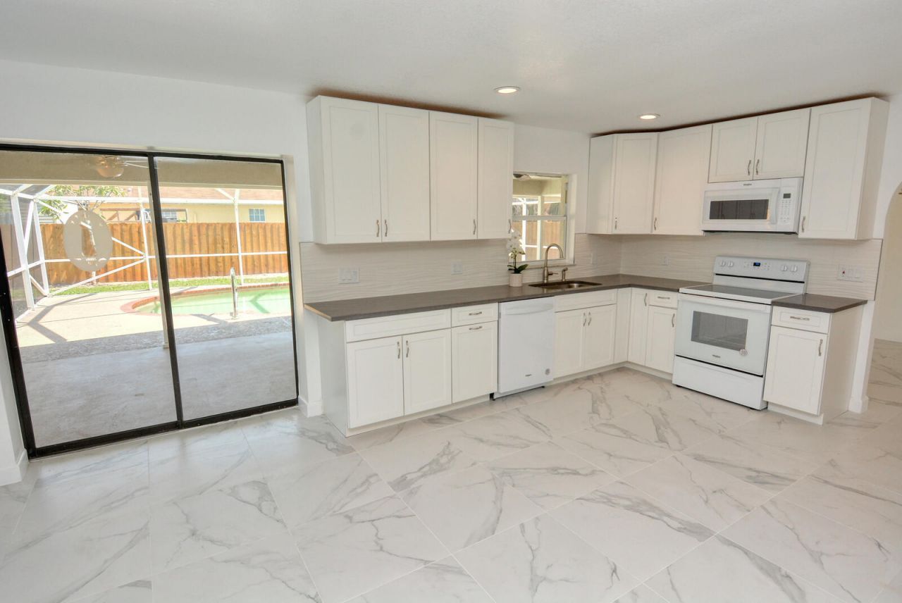 943 SE Browning Avenue, Port Saint Lucie, FL 34983 Photo