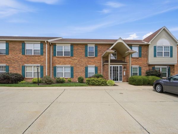 8753 Carrousel Park Cir, Unit 99, Colerain Twp, OH 45251