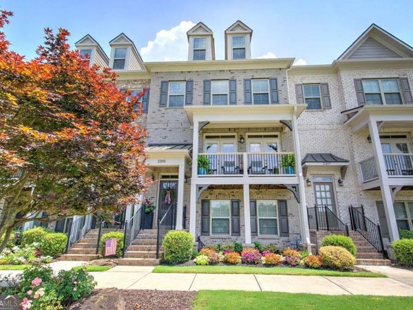 2205 Fullers Alley, Kennesaw, GA 30144
