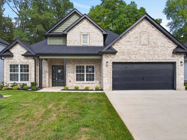 1267 Mourning Cloak Dr , Clarksville, TN 37043
