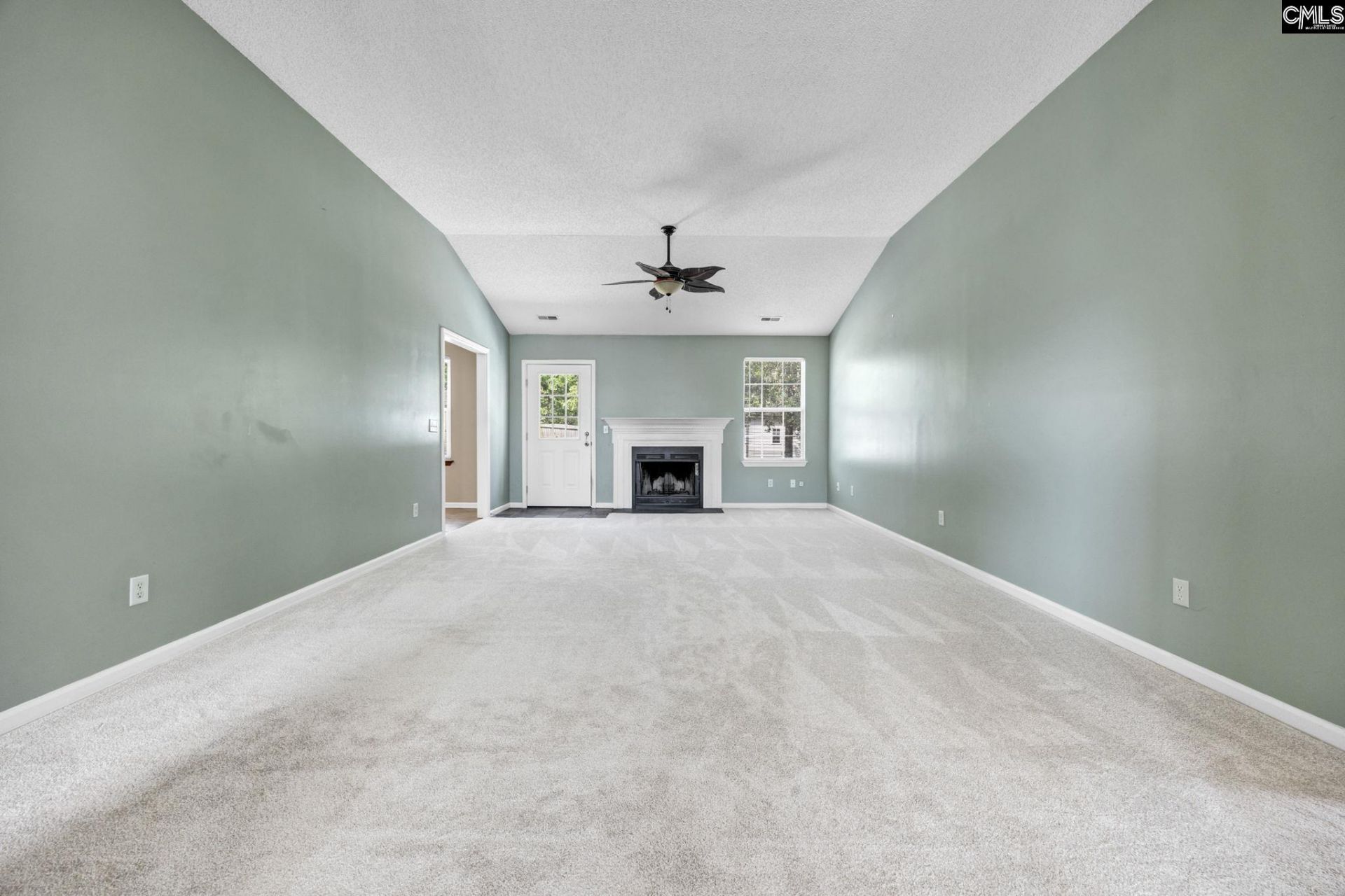 5 Knot Court Photo 5