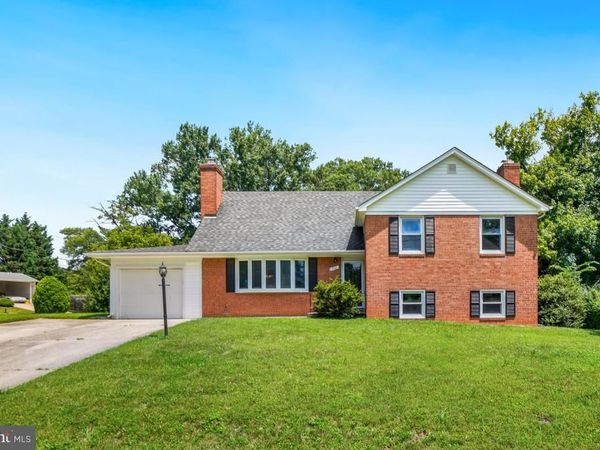 500 DERRYDOWN LANE, SILVER SPRING, MD 20904
