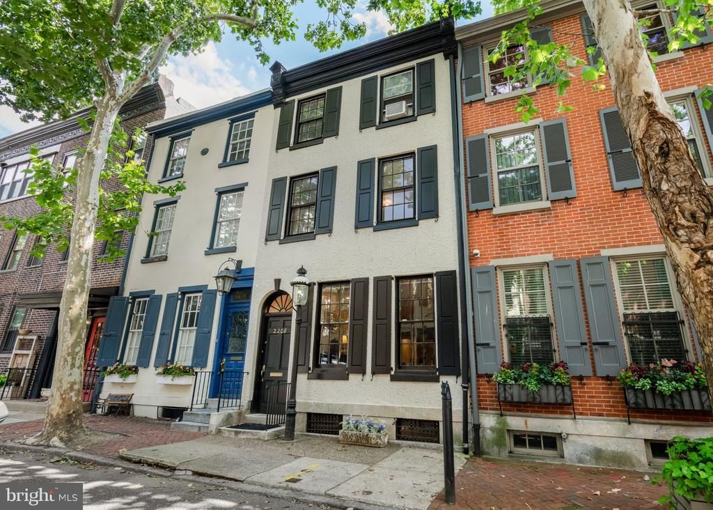 2208 Rittenhouse Square, Philadelphia, PA 19103 Main Photo