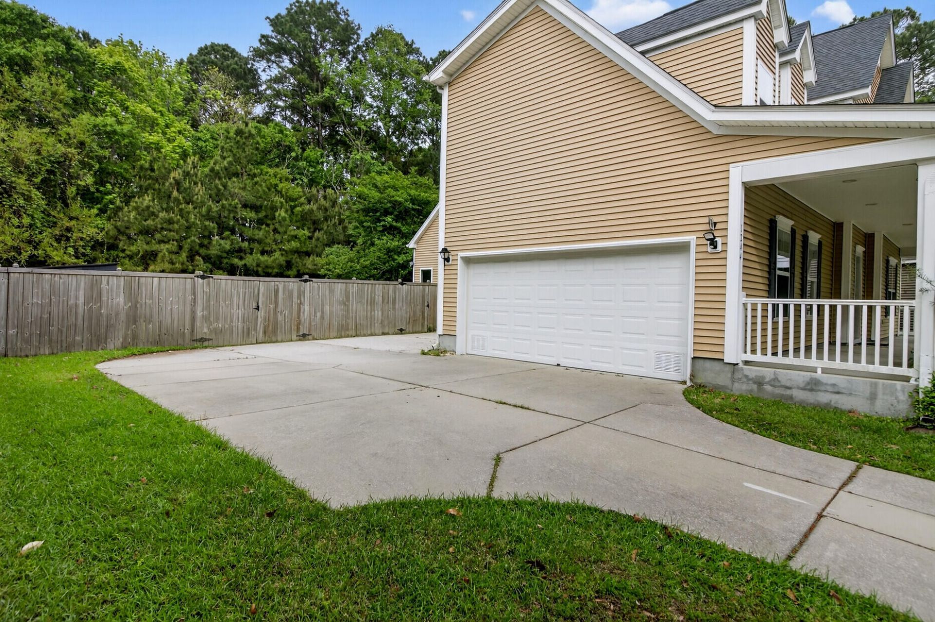 1244 Segar Street Photo 40