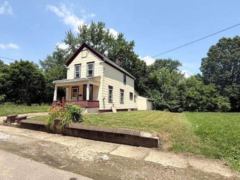 85 Shaefer Street, Akron, OH 44311 Photo 5