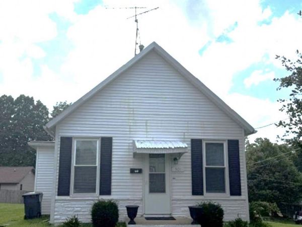 501 HAGEMANN Avenue, Burlington, IA 52601