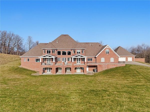308 Sutherland Drive , Venetia, PA 15367