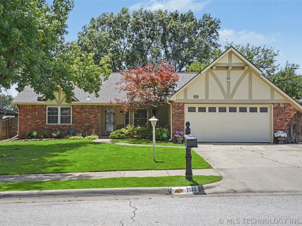7132 S 76th East Avenue, Tulsa, OK 74133