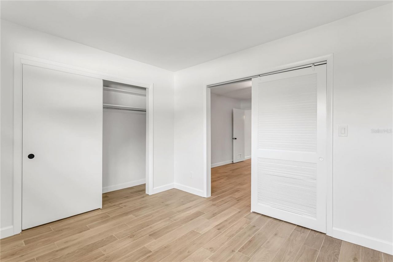 216 36th Avenue N, Unit 202B, Saint Petersburg, FL 33704 Photo
