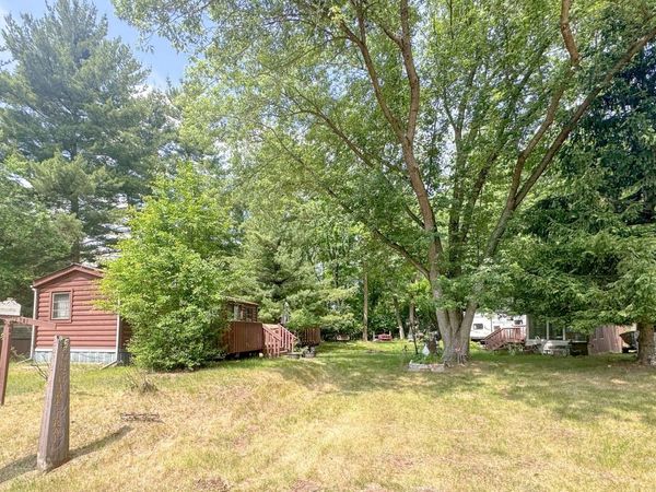 11/260&261 Woodhaven , Sublette, IL 61367