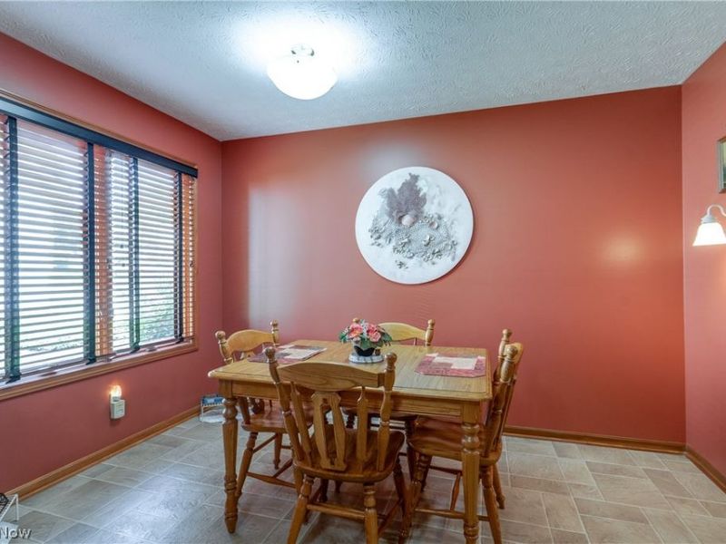 4890 Belden Park Drive NW, North Canton, OH 44720 Photo 22