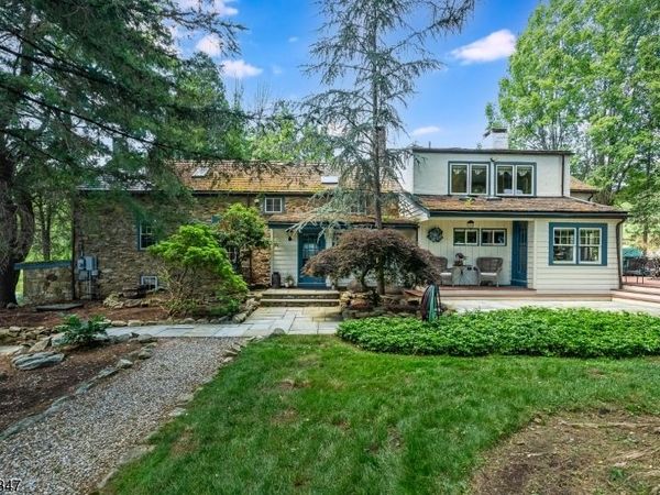 91 Academy St, Califon, NJ 07830