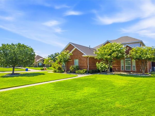 1201 Forest Green Drive, Kennedale, TX 76060