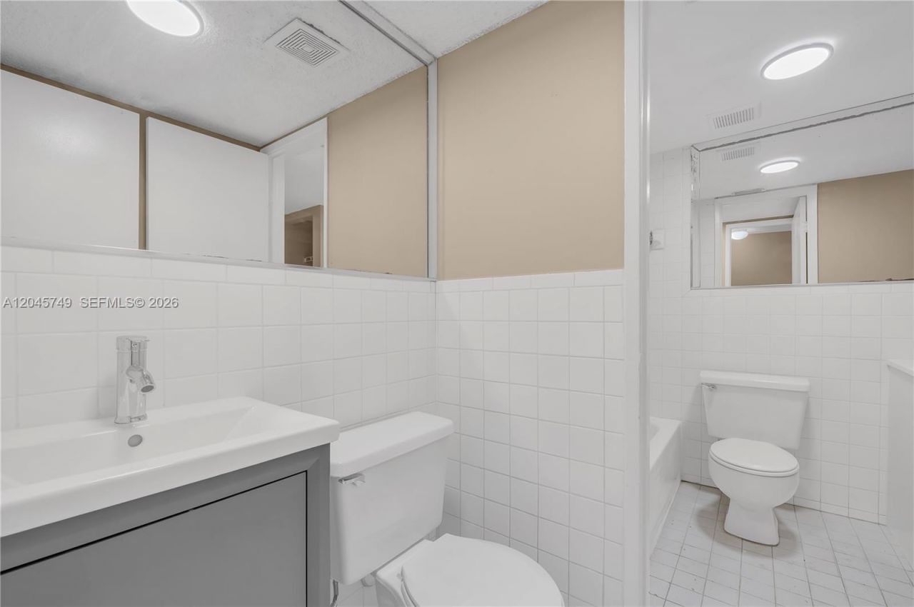 6041 W 24th Ave, Unit B-111, Hialeah, FL 33016 Photo