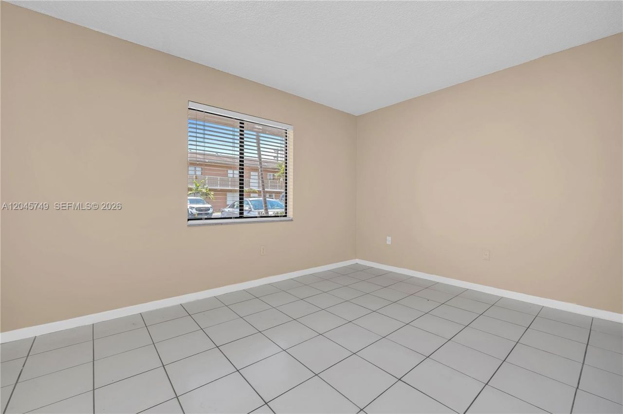 6041 W 24th Ave, Unit B-111, Hialeah, FL 33016 Photo