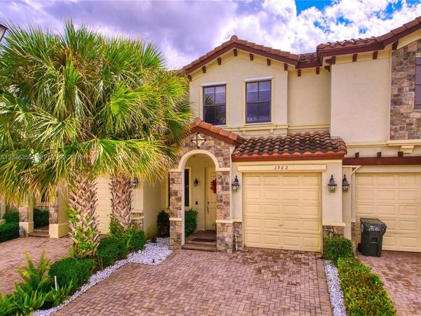 3962 Devenshire Ct , Coconut Creek, FL 33073