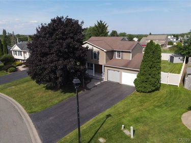 7762 Japine Drive, Liverpool, NY 13090