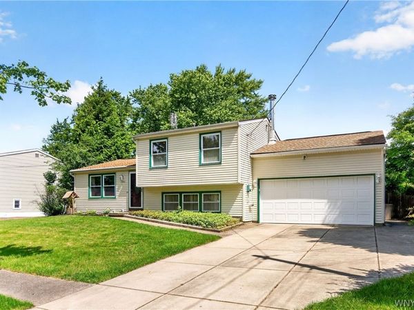 3940 Harvard Street , Hamburg, NY 14075