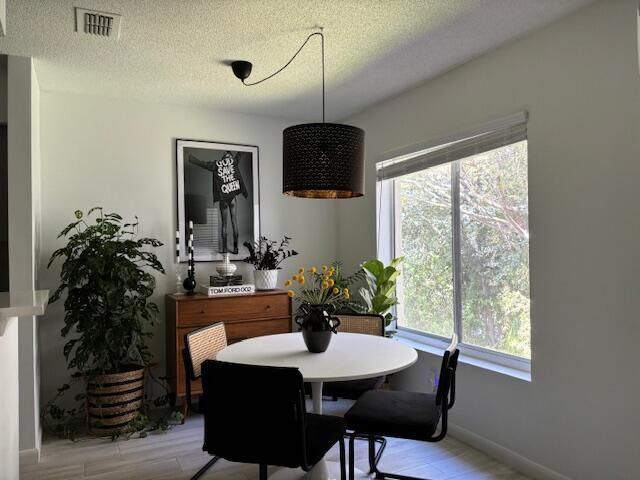815 W Boynton Beach Boulevard, Unit 13-204, Boynton Beach, FL 33426 Photo