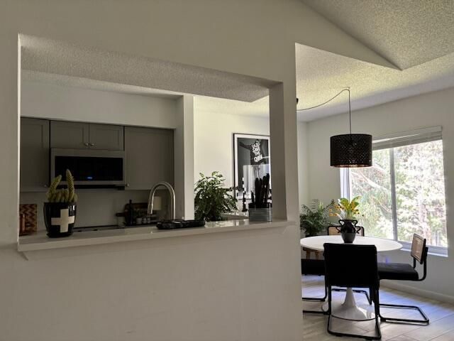 815 W Boynton Beach Boulevard, Unit 13-204, Boynton Beach, FL 33426 Photo