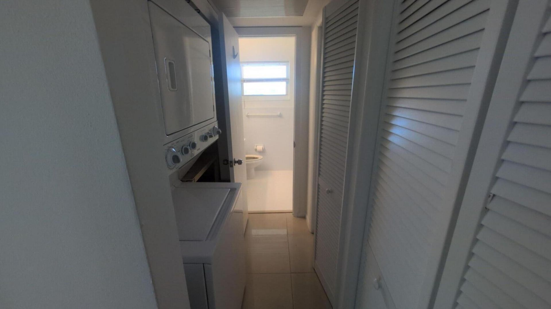 2755 NE 28th Avenue, Unit F1, Lighthouse Point, FL 33064 Photo