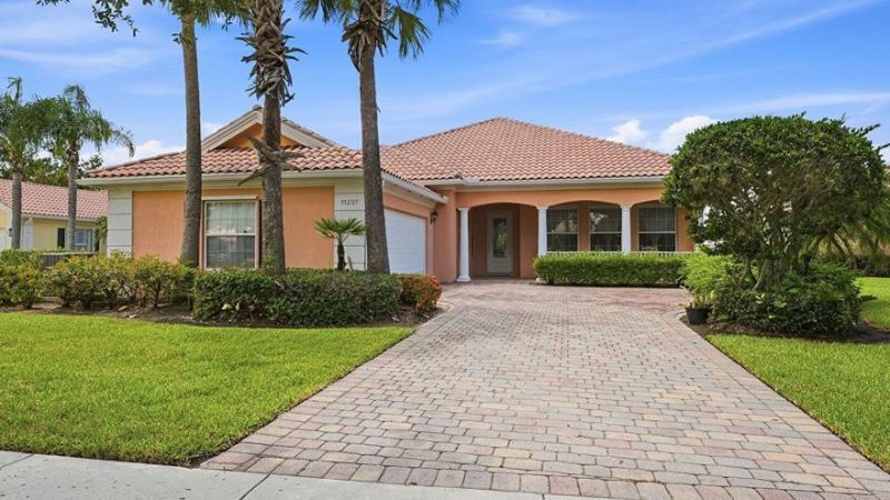 11237 SW Olmstead Drive, Port Saint Lucie, FL 34987 Photo