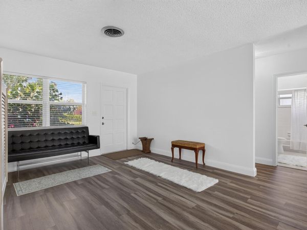 860-870 NE 23rd Avenue, Unit 1-2, Pompano Beach, FL 33062