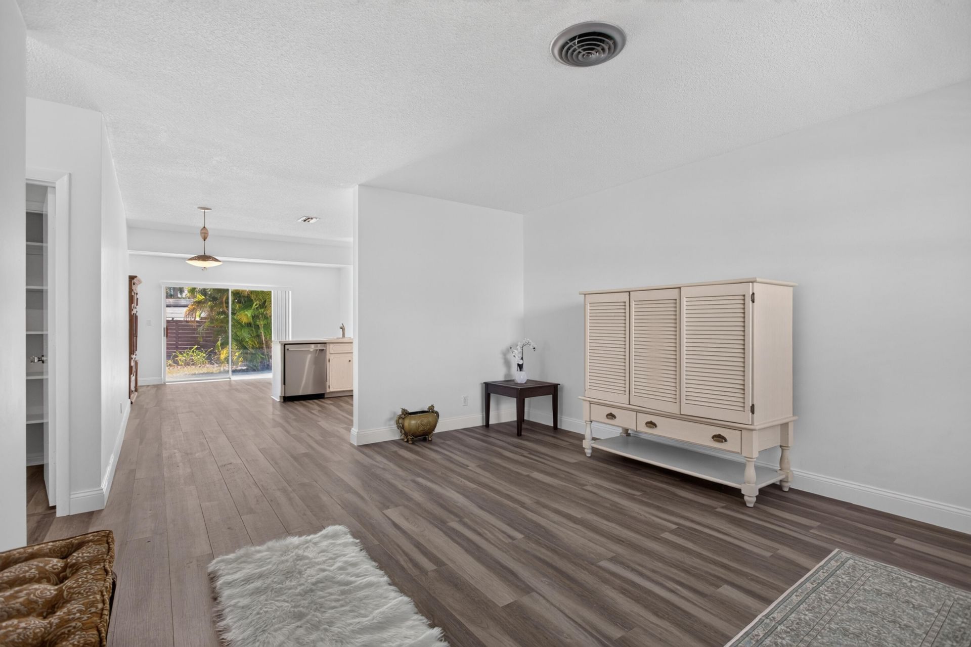 860-870 NE 23rd Avenue, Unit 1-2, Pompano Beach, FL 33062 Photo