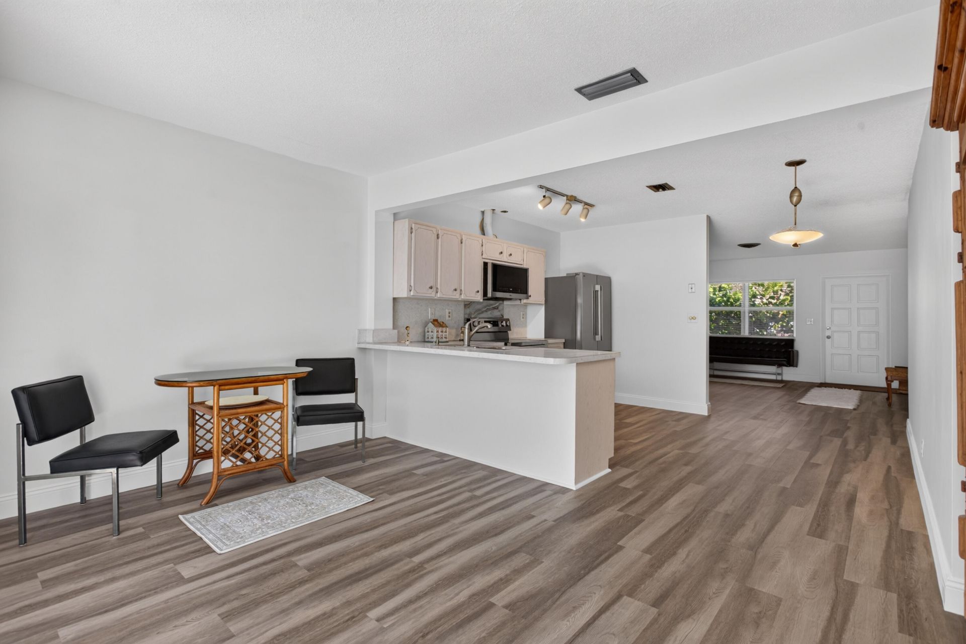 860-870 NE 23rd Avenue, Unit 1-2, Pompano Beach, FL 33062 Photo