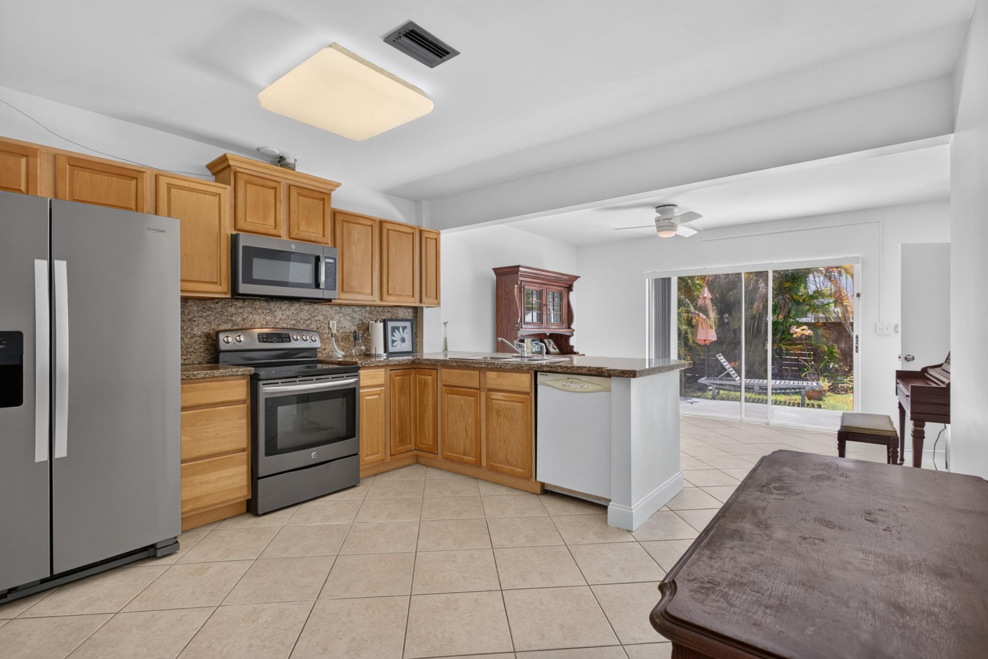 860-870 NE 23rd Avenue, Unit 1-2, Pompano Beach, FL 33062 Photo