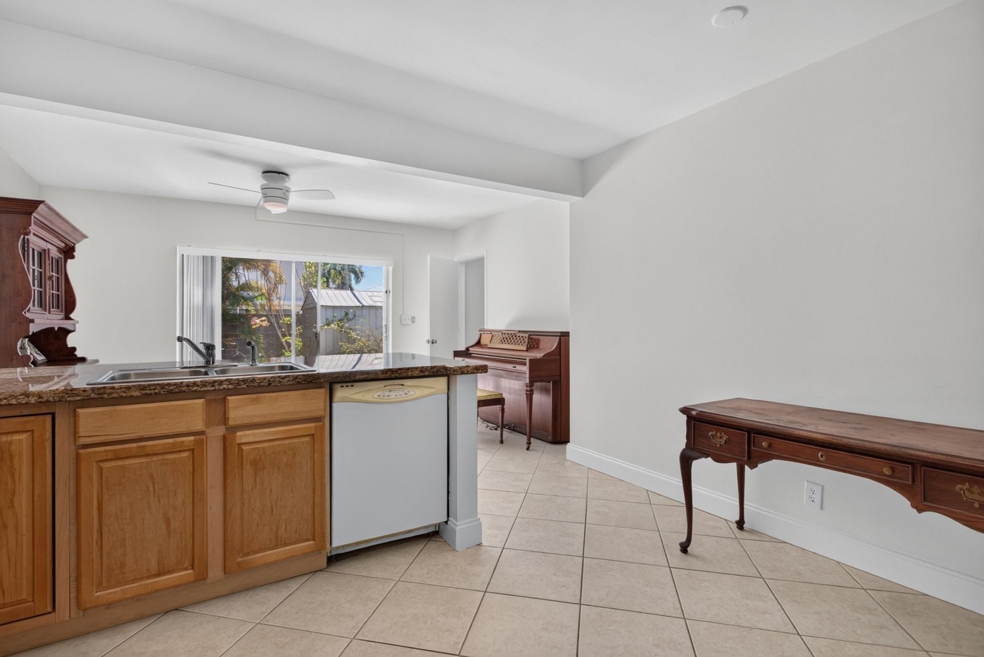 860-870 NE 23rd Avenue, Unit 1-2, Pompano Beach, FL 33062 Photo