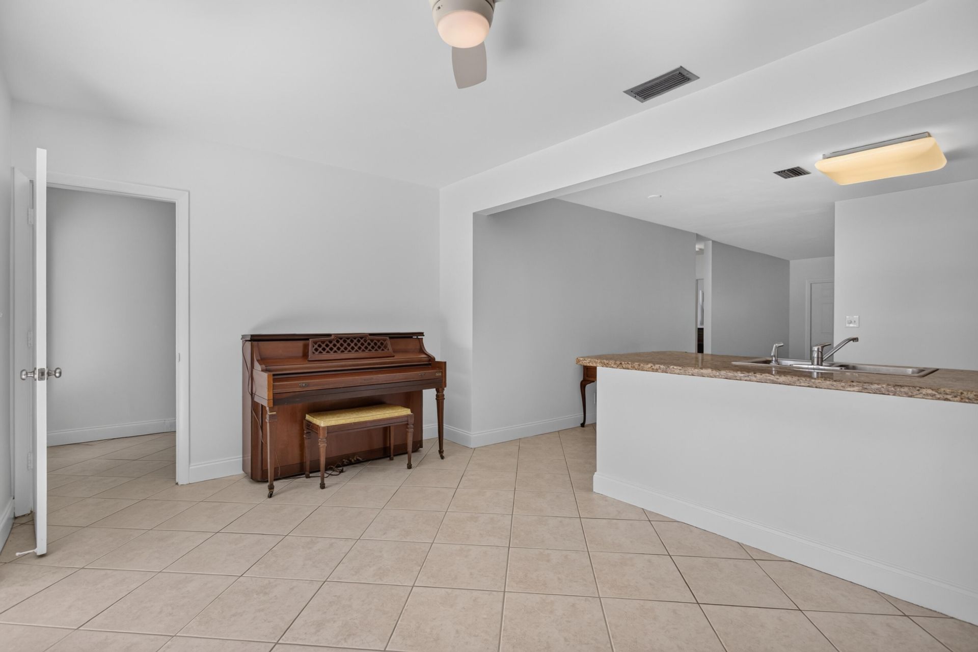 860-870 NE 23rd Avenue, Unit 1-2, Pompano Beach, FL 33062 Photo