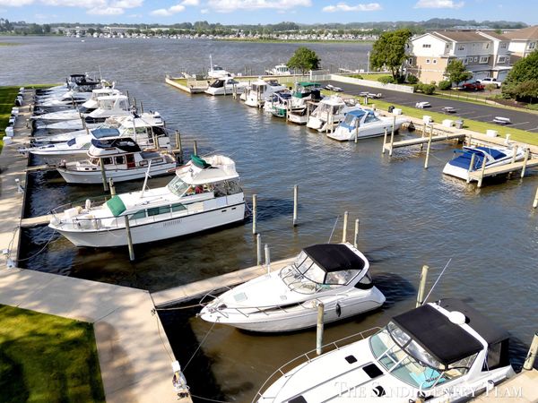 910 W Savidge Street, Unit 39, Spring Lake, MI 49456