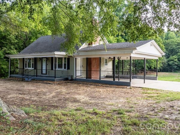 1002 Ramseur Road , Bessemer City, NC 28016