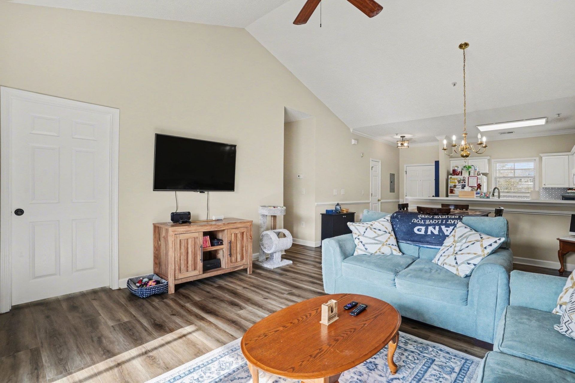 805 Crumpet Ct.  Photo 7