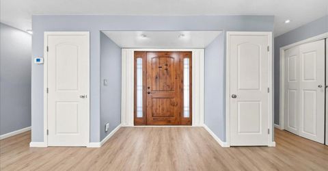 7171 Westmoreland Way, Sacramento, CA 95831 Photo