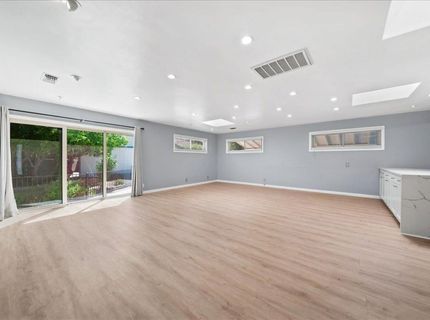 7171 Westmoreland Way, Sacramento, CA 95831 Photo