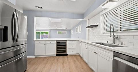 7171 Westmoreland Way, Sacramento, CA 95831 Photo