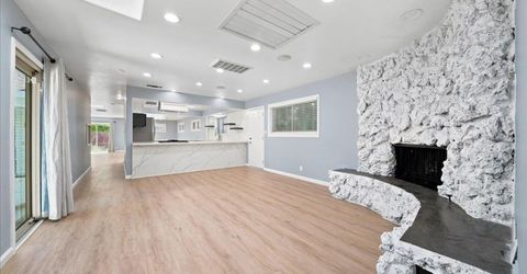 7171 Westmoreland Way, Sacramento, CA 95831 Photo