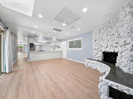 7171 Westmoreland Way, Sacramento, CA 95831 Photo