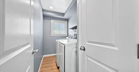 7171 Westmoreland Way, Sacramento, CA 95831 Photo