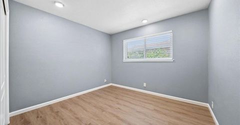 7171 Westmoreland Way, Sacramento, CA 95831 Photo