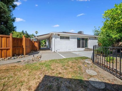 7171 Westmoreland Way, Sacramento, CA 95831 Photo