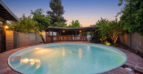 7171 Westmoreland Way, Sacramento, CA 95831 Photo