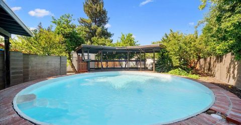7171 Westmoreland Way, Sacramento, CA 95831 Photo