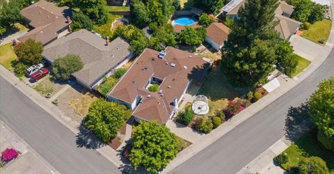 7171 Westmoreland Way, Sacramento, CA 95831 Photo