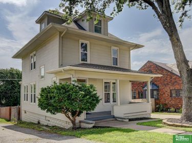 819 S 50th Street, Omaha, NE 68106