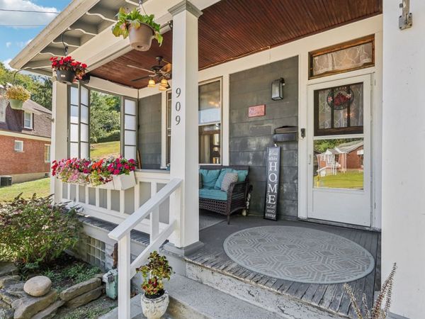 909 Stanton Ave Ext , Pittsburgh, PA 15209