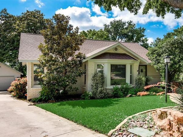 2536 Walsh Court, Fort Worth, TX 76109